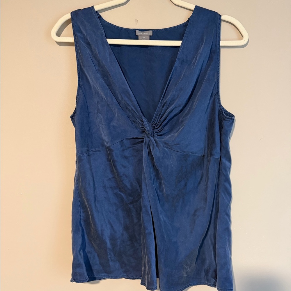 Ann Taylor twist front top